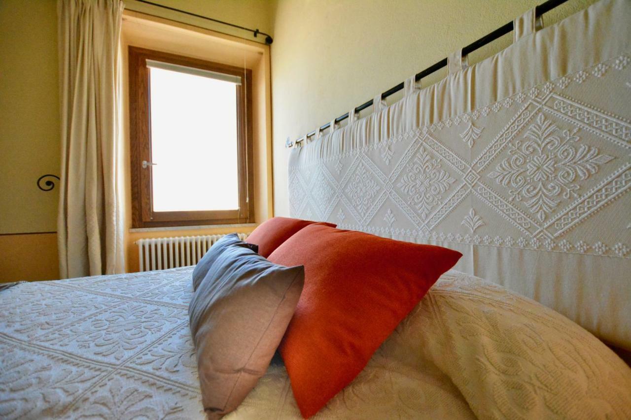 Romantic Suite Canelles Cagliari Exterior photo