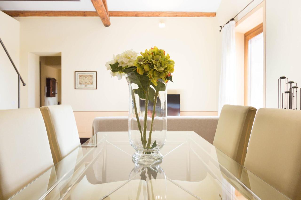 Romantic Suite Canelles Cagliari Exterior photo