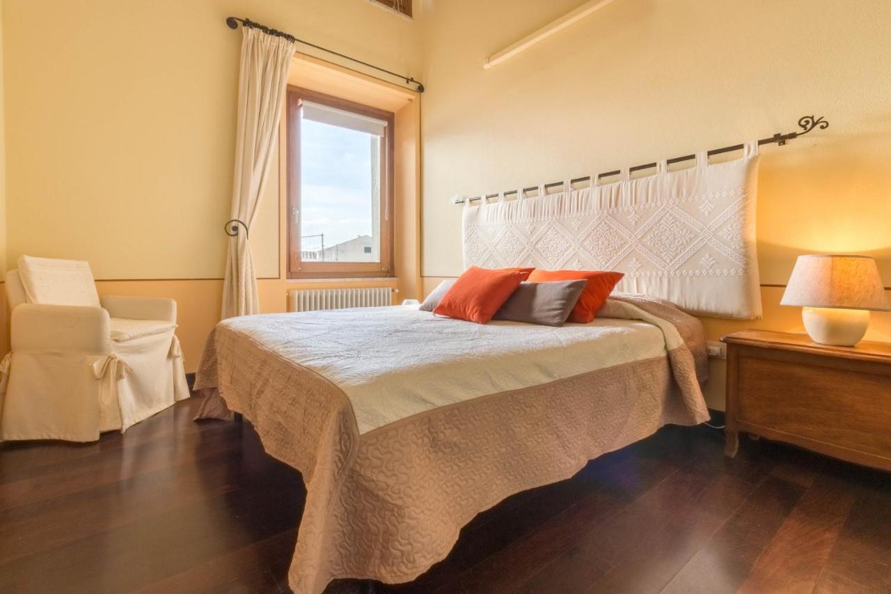 Romantic Suite Canelles Cagliari Exterior photo